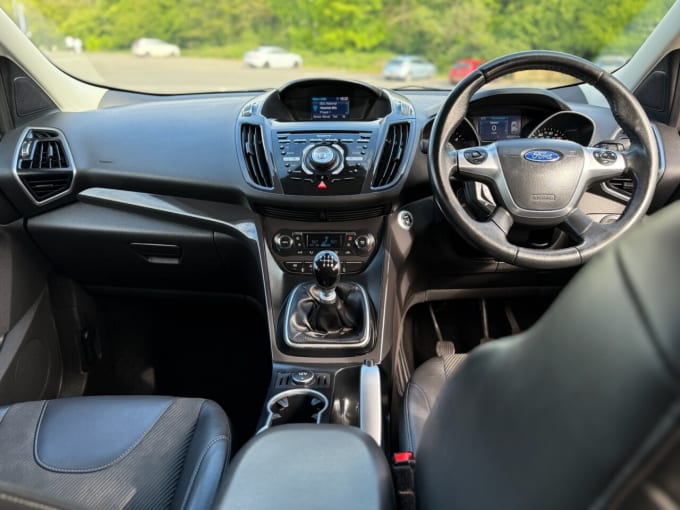 2025 Ford Kuga