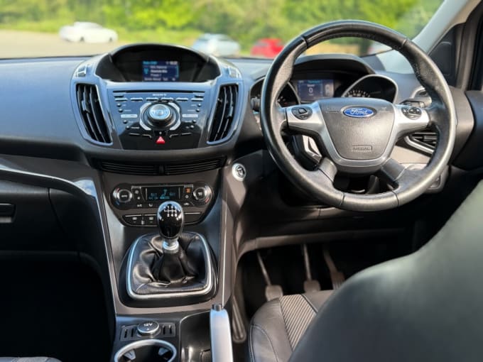 2025 Ford Kuga