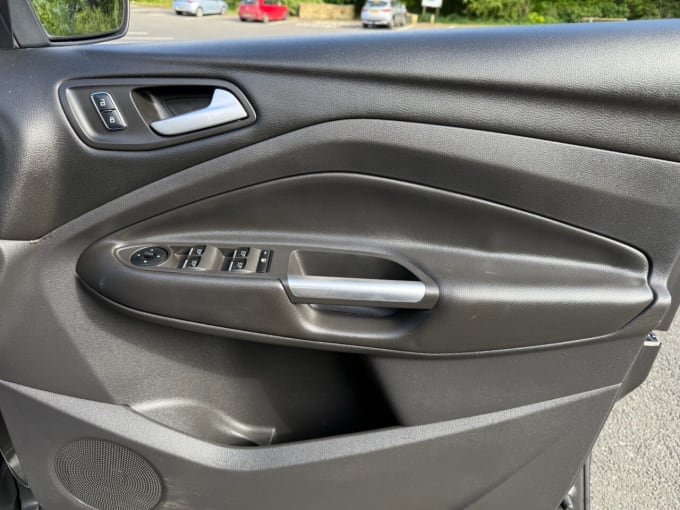2025 Ford Kuga