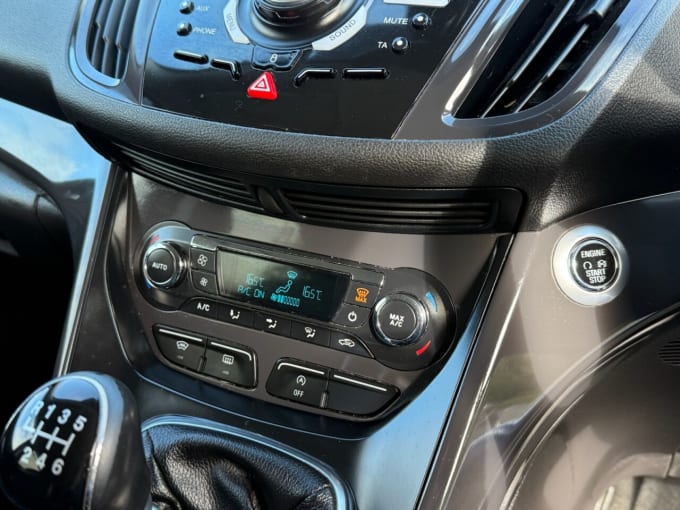 2025 Ford Kuga