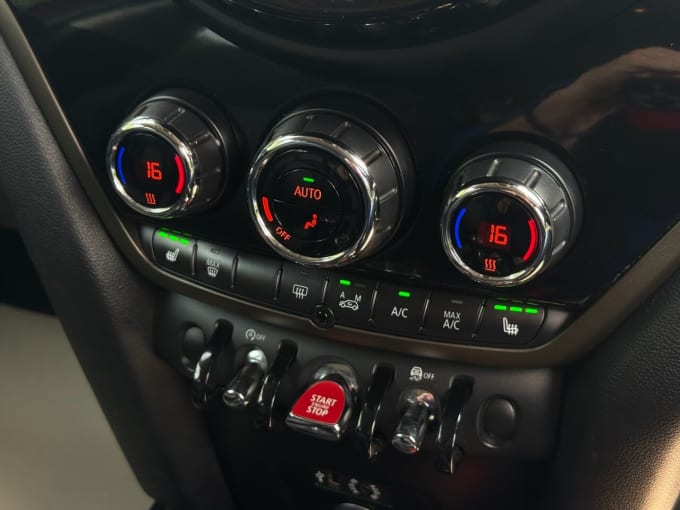 2025 Mini Countryman
