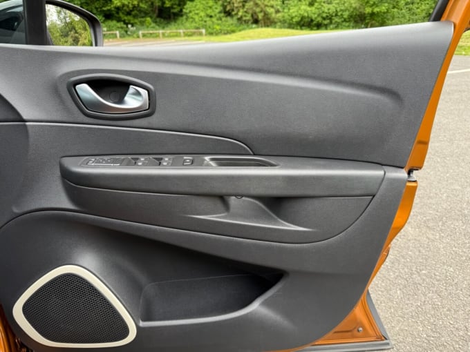 2025 Renault Captur