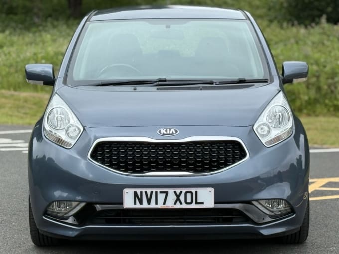 2025 Kia Venga