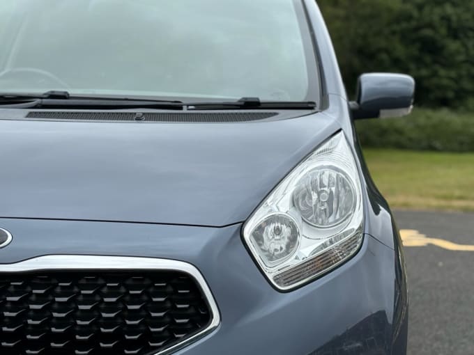 2025 Kia Venga