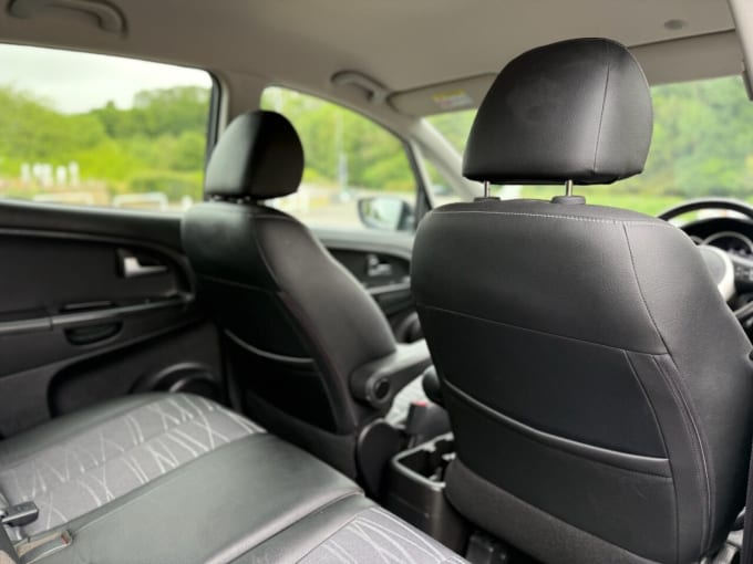 2025 Kia Venga
