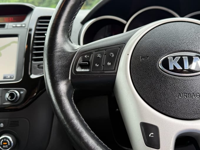 2025 Kia Venga