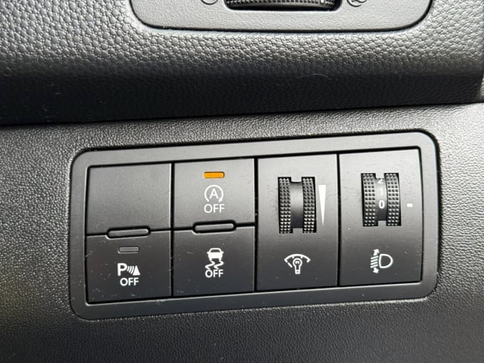 2025 Kia Venga