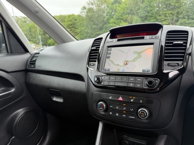 2025 Kia Venga