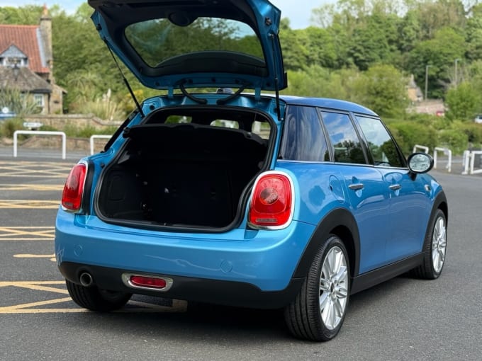 2025 Mini Hatch