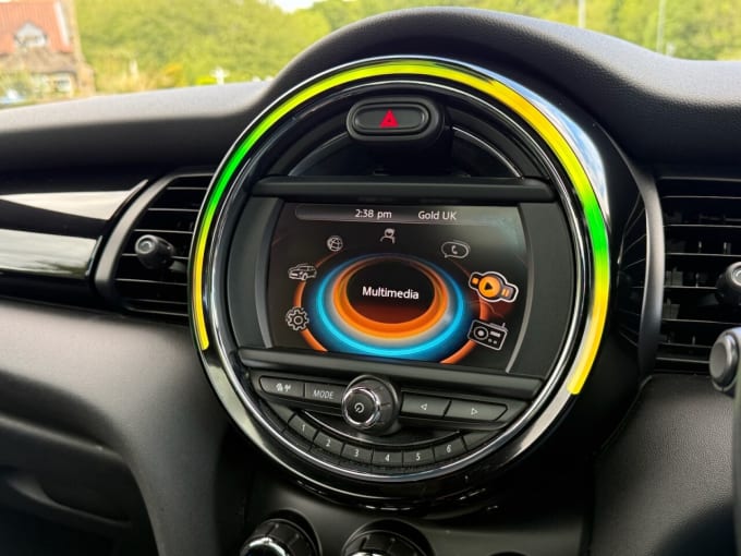 2025 Mini Hatch