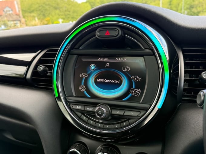 2025 Mini Hatch