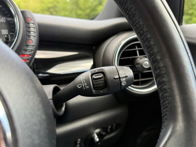 2025 Mini Hatch