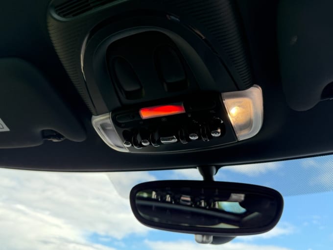 2025 Mini Hatch