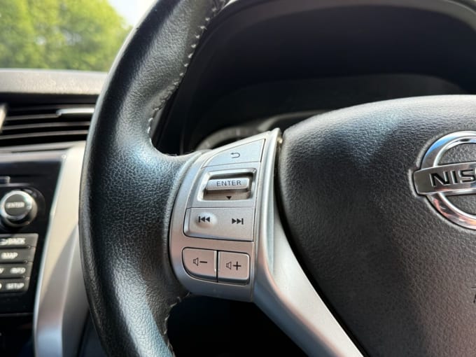 2025 Nissan Navara