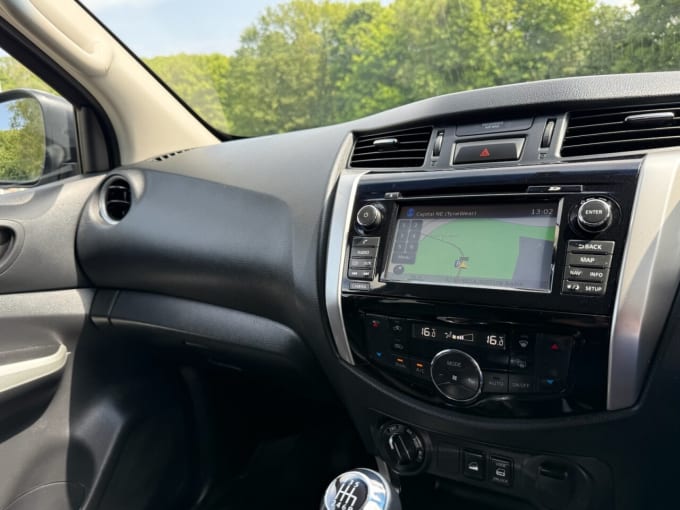 2025 Nissan Navara