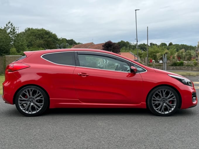 2025 Kia Proceed