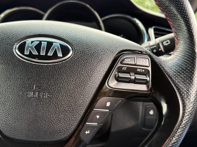 2025 Kia Proceed