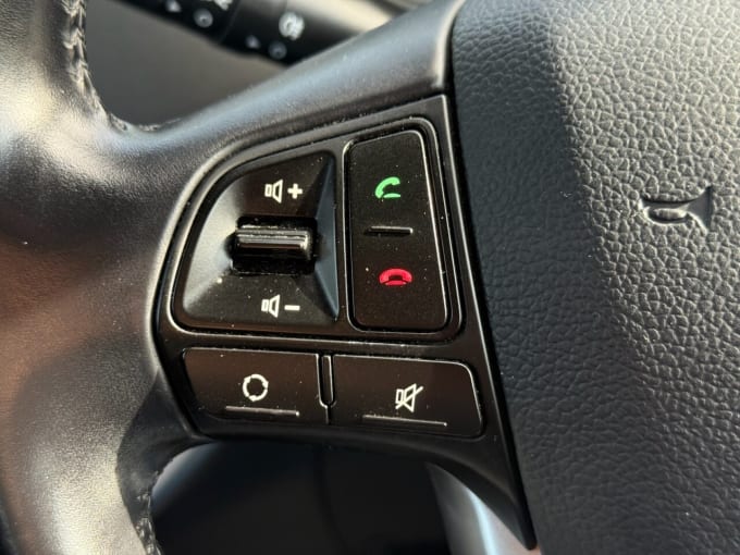 2025 Kia Rio