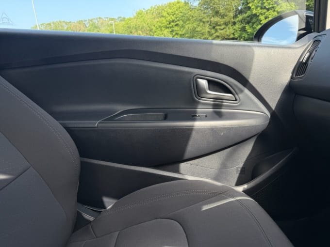 2025 Kia Rio