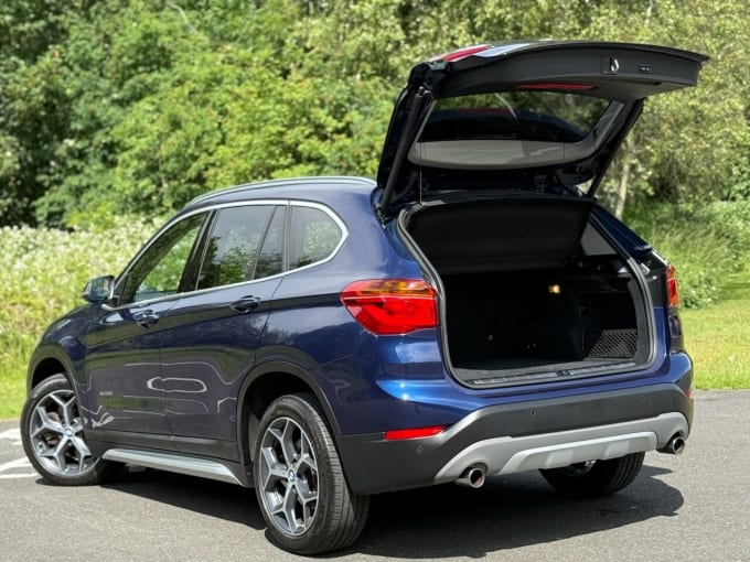 2025 BMW X1