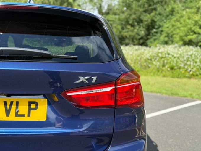 2025 BMW X1