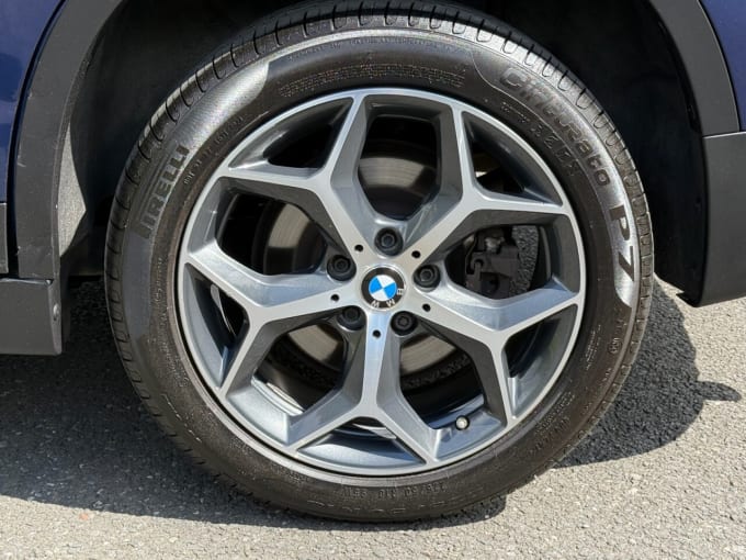 2025 BMW X1