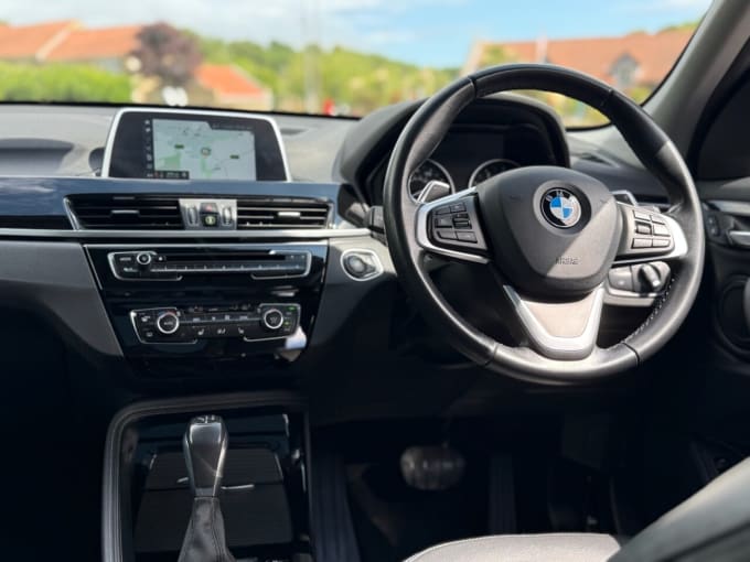 2025 BMW X1