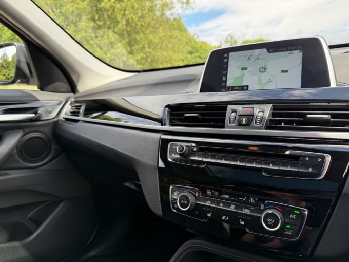 2025 BMW X1