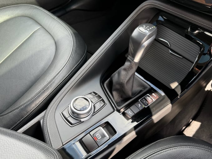 2025 BMW X1