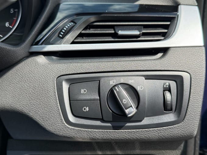 2025 BMW X1