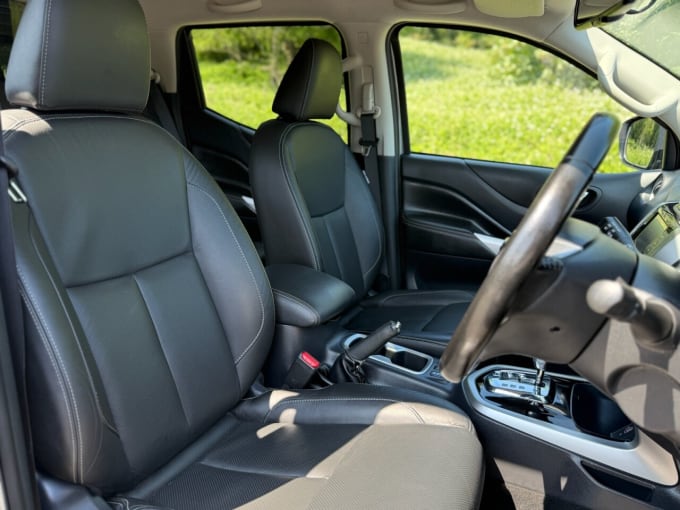 2025 Nissan Navara