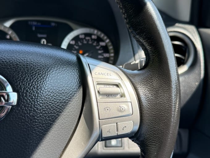 2025 Nissan Navara