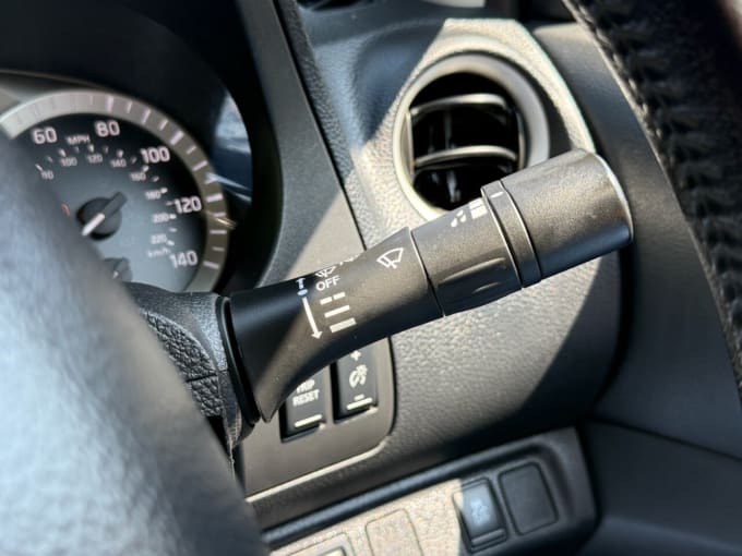 2025 Nissan Navara