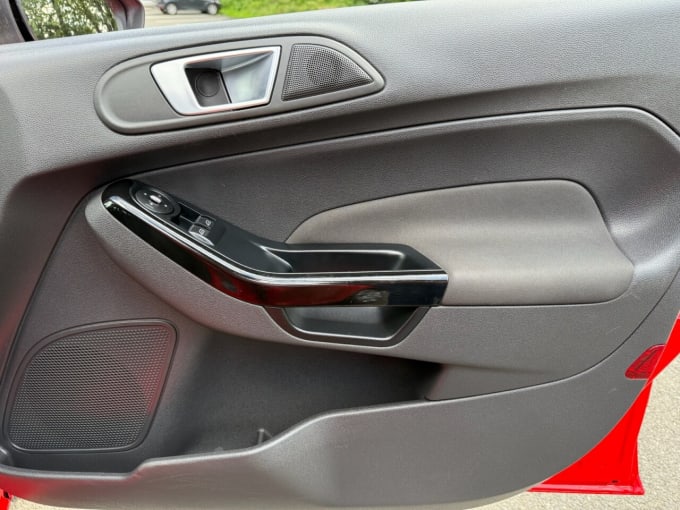 2025 Ford Fiesta