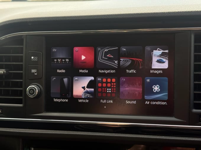 2025 Seat Leon
