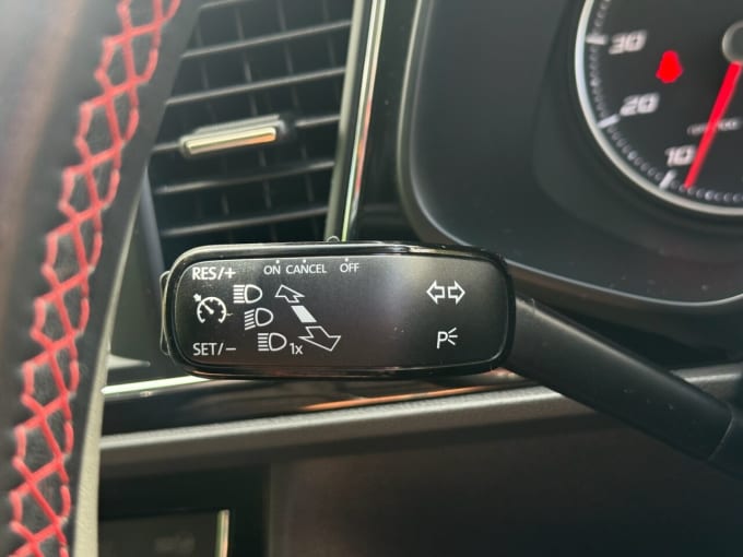 2025 Seat Leon