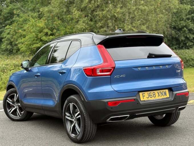 2025 Volvo Xc40