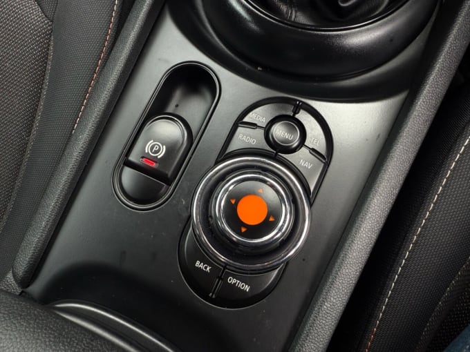 2025 Mini Clubman