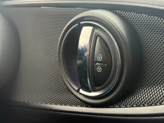 2025 Mini Clubman