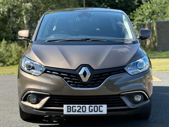 2025 Renault Grand Scenic
