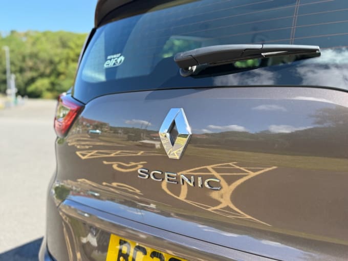 2025 Renault Grand Scenic