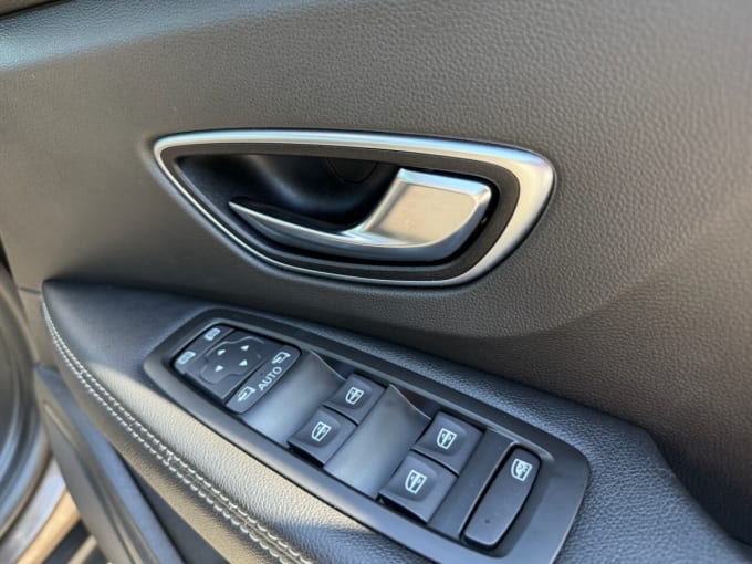 2025 Renault Grand Scenic