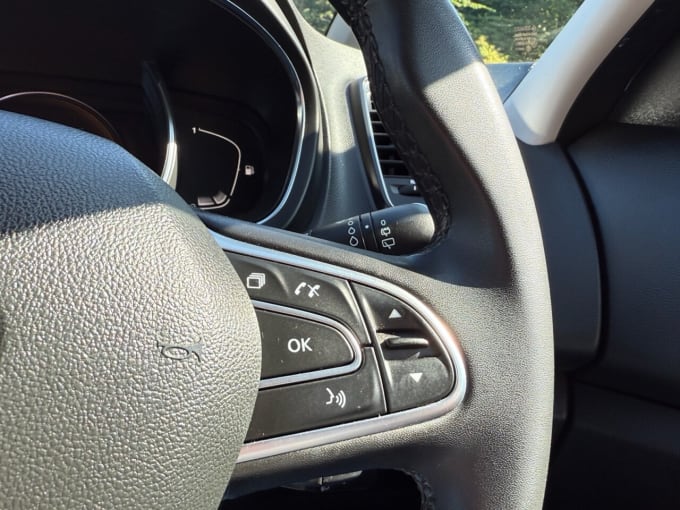 2025 Renault Grand Scenic