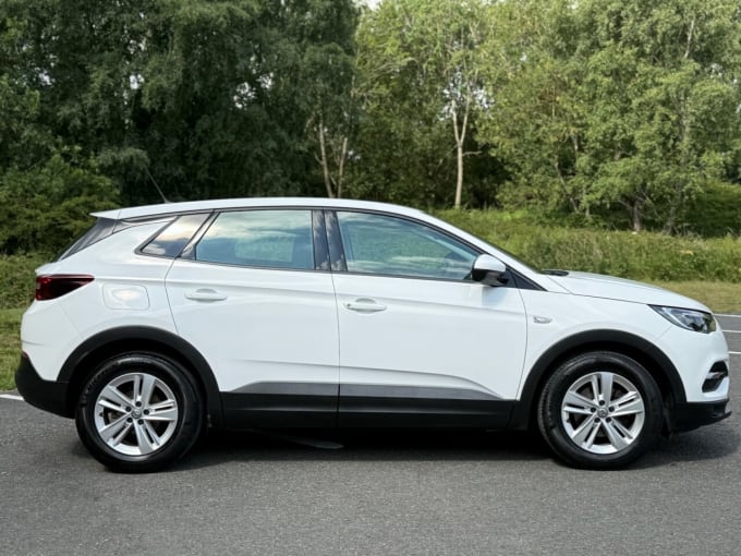 2025 Vauxhall Grandland X