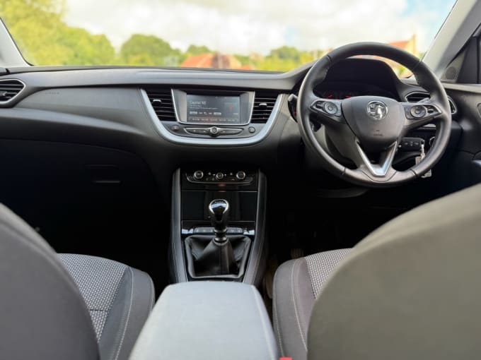 2025 Vauxhall Grandland X