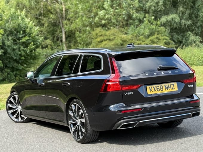 2025 Volvo V60