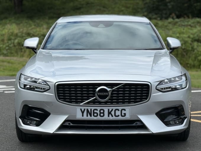2025 Volvo S90