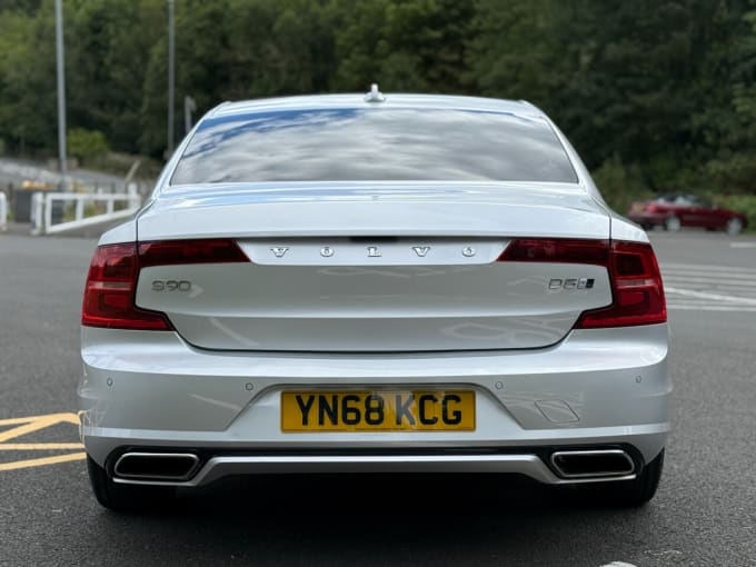 2025 Volvo S90