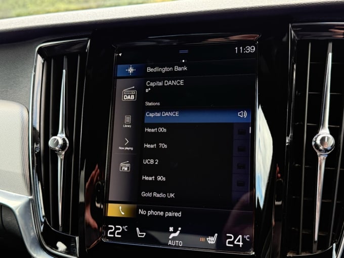 2025 Volvo S90