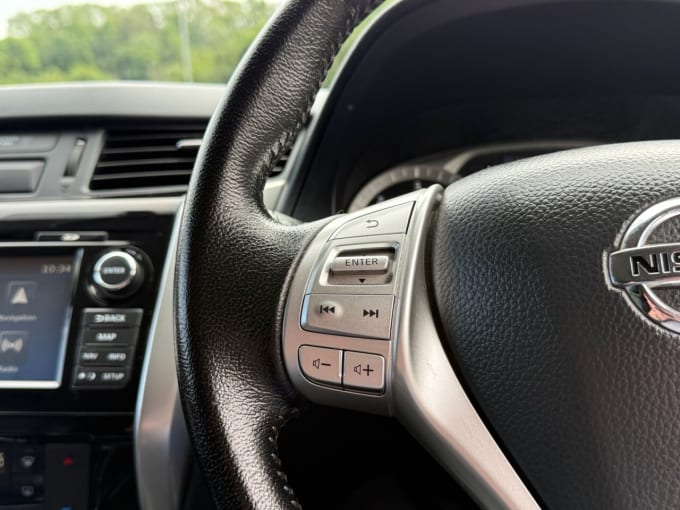 2025 Nissan Navara